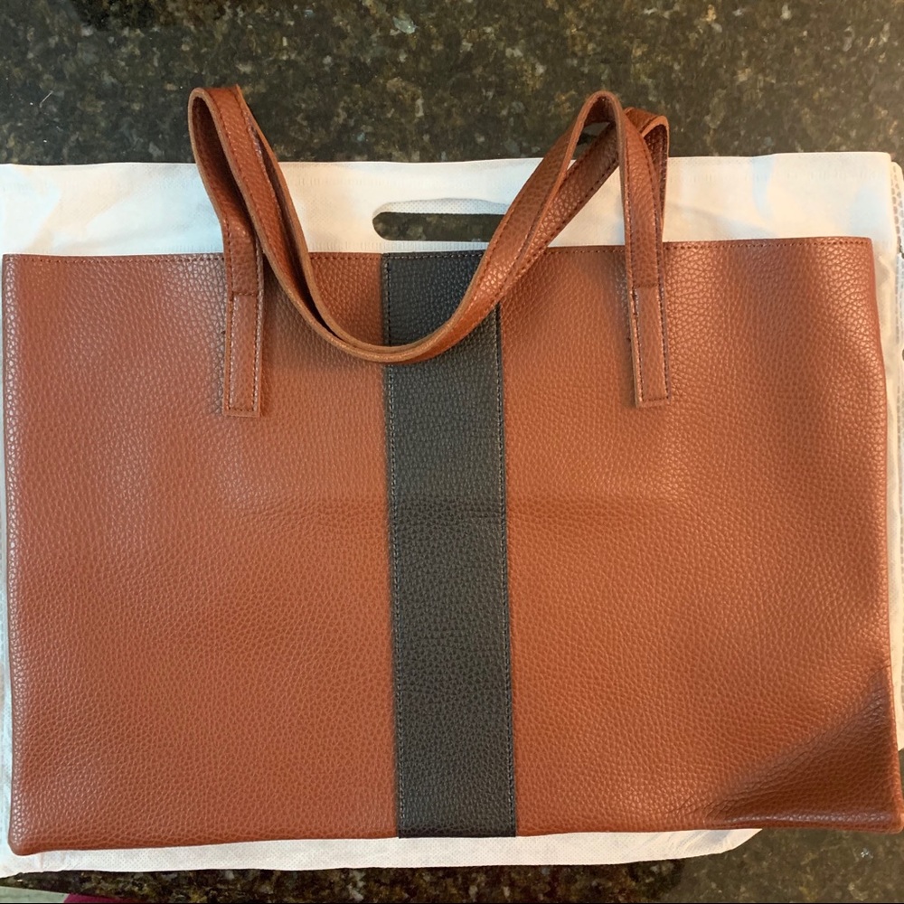 🎉HP🎉 NWOT Vince Camuto Tote Bag Dark Rum Leather - Picture 6 of 8